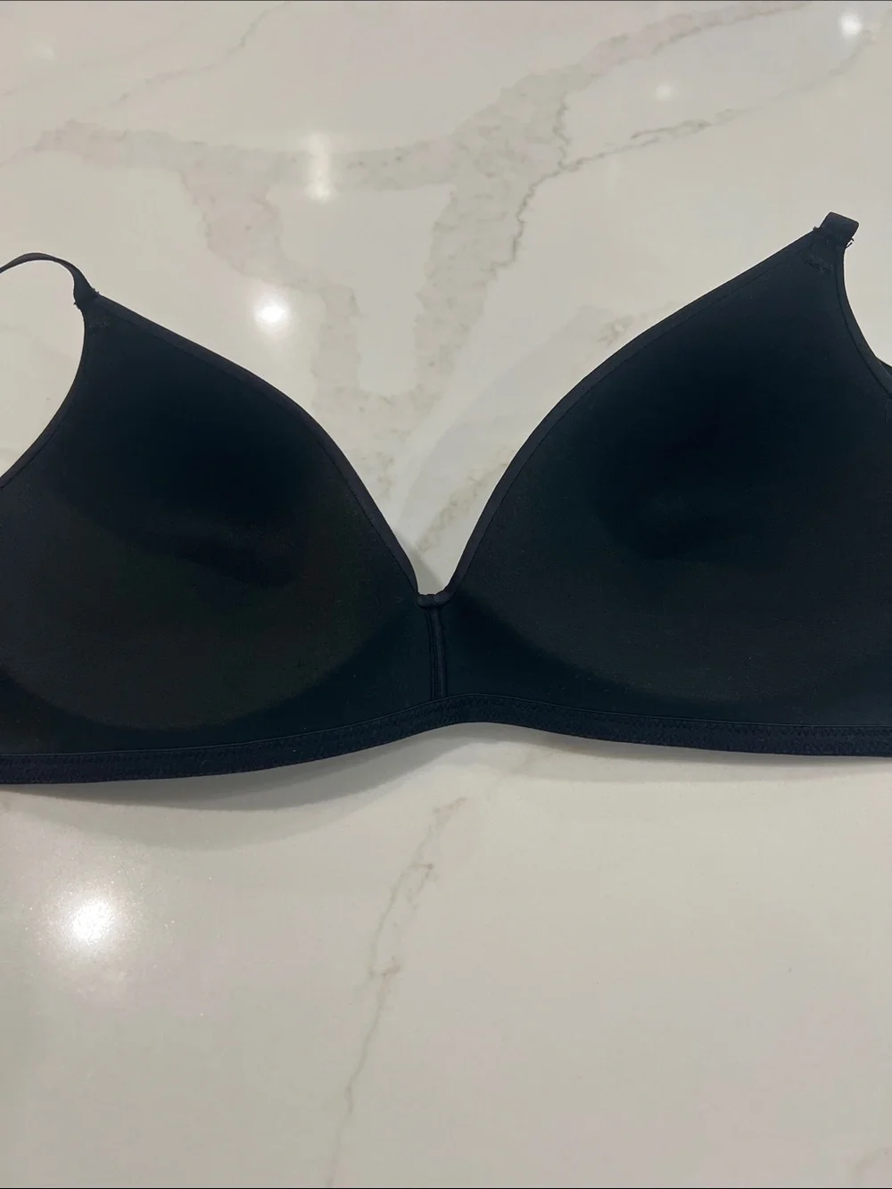 SKIMS WIRELESS FORM T-SHIRT DEMI BRA size 32DD - Picture 6 of 16